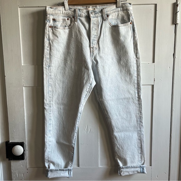 Levi’s Wedgie Skinny Jeans - Picture 3 of 10